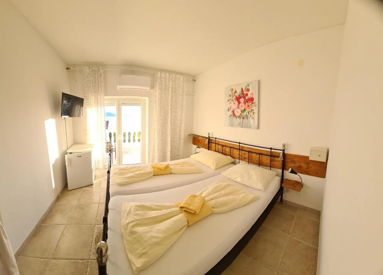 Bed & Breakfast Barbara Novi Vinodolski