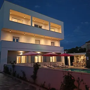hotellátogatás