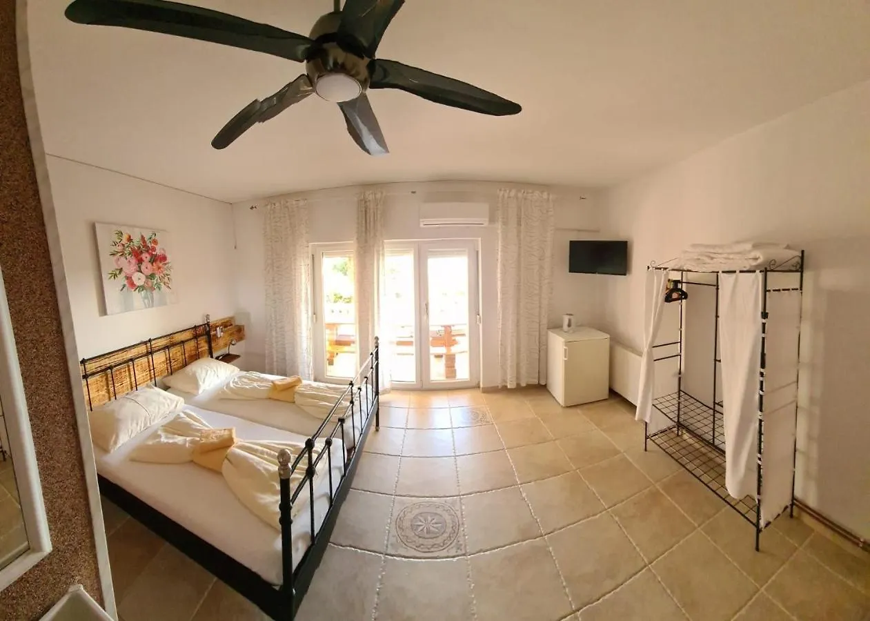 نوفي فينودولسكي Bed & Breakfast Barbara كرواتيا